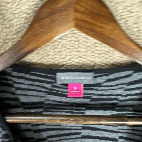 Vince Camuto Long Cardigan Womens Size Small Gray/Black Striped Zebra Open Front - Picture 5 of 10
